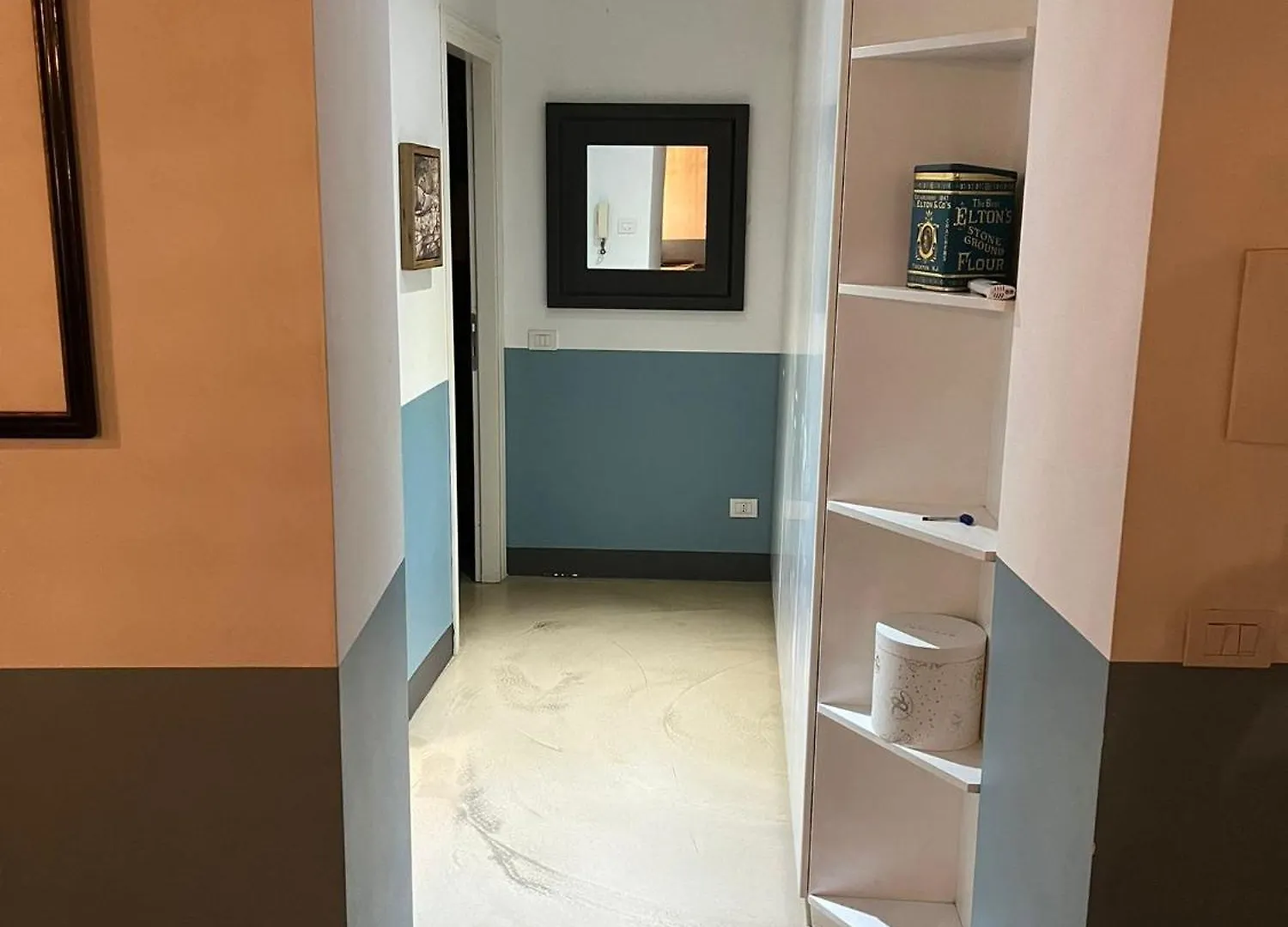 Charming Apartment In Monti, Steps To Colosseum Rome