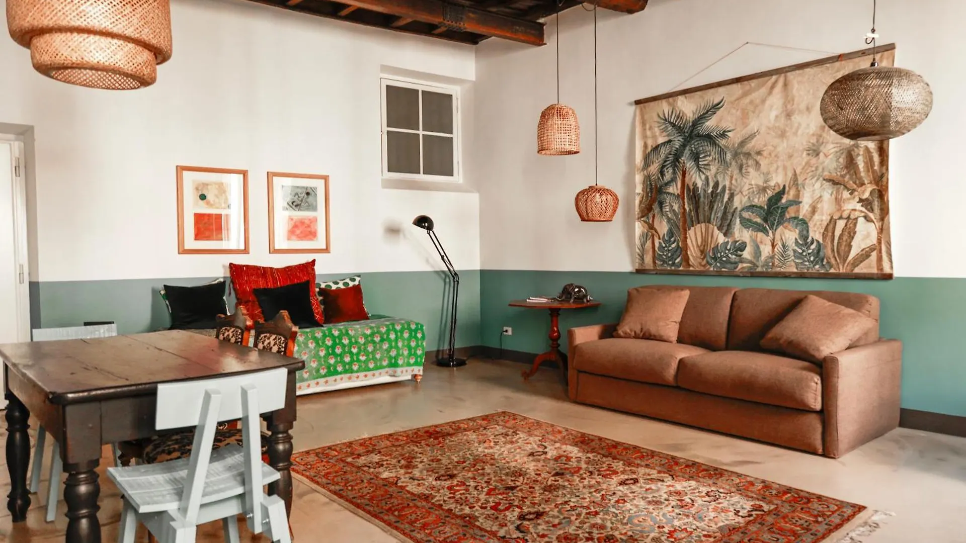 Charming Apartment In Monti, Steps To Colosseum Rzym 0*,  Włochy
